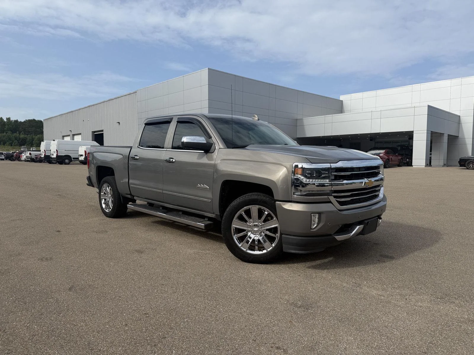 Used 2017 Pepperdust Metallic Chevrolet High Country image 3