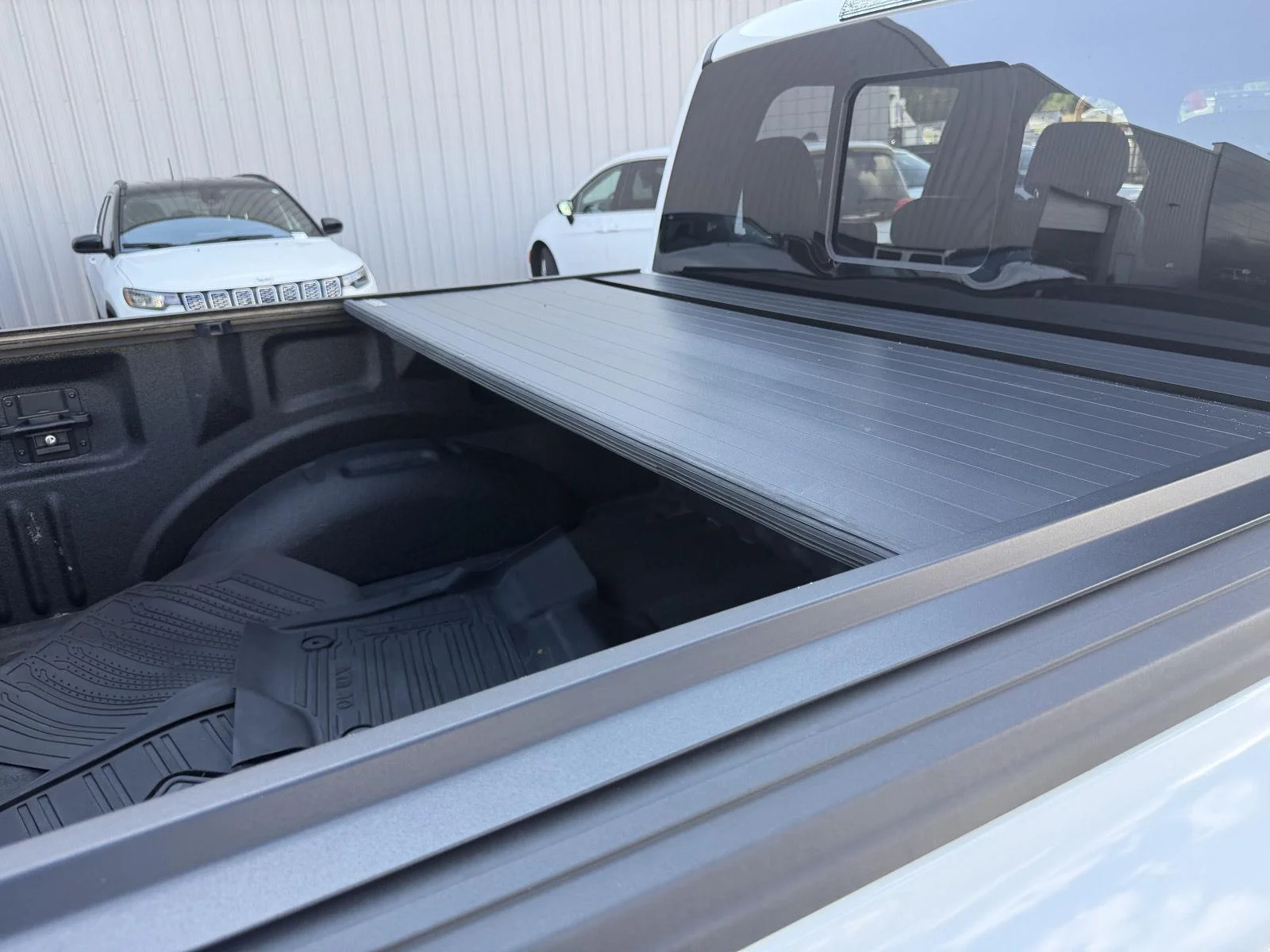 Used 2018 Oxford White Ford Raptor image 20