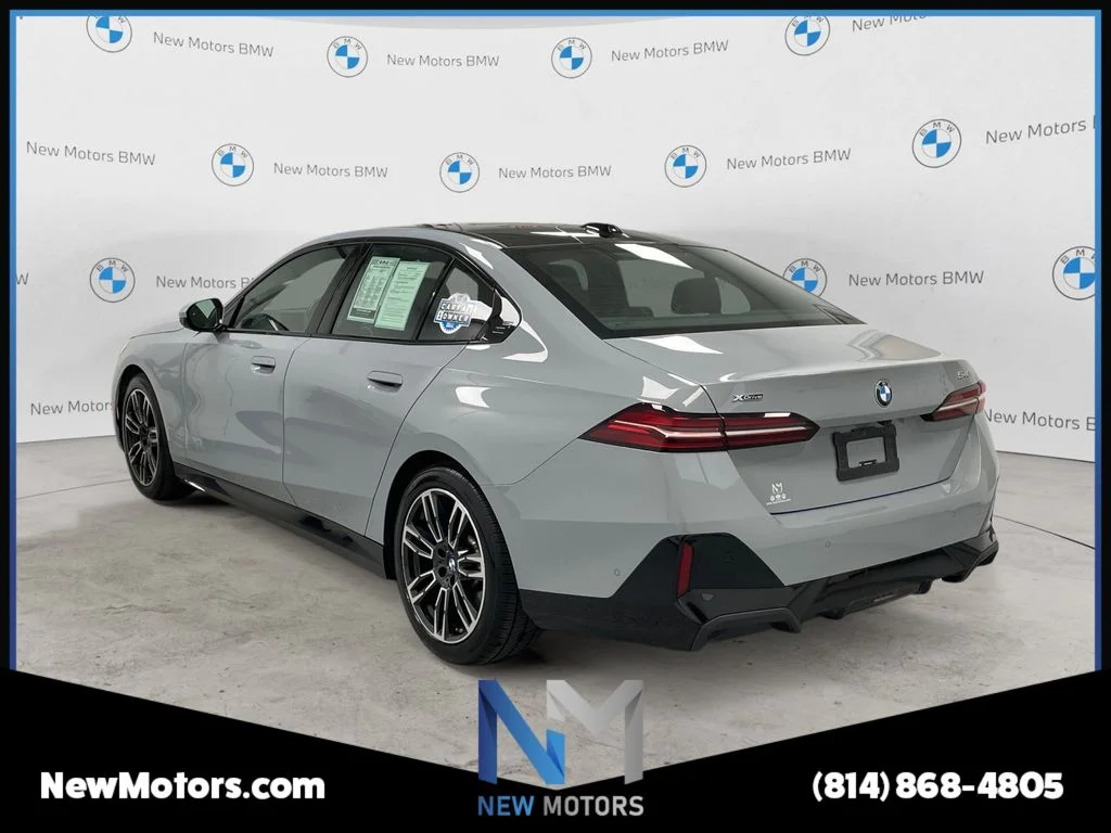 Used 2024 Gray Metallic BMW 540i xDrive image 2