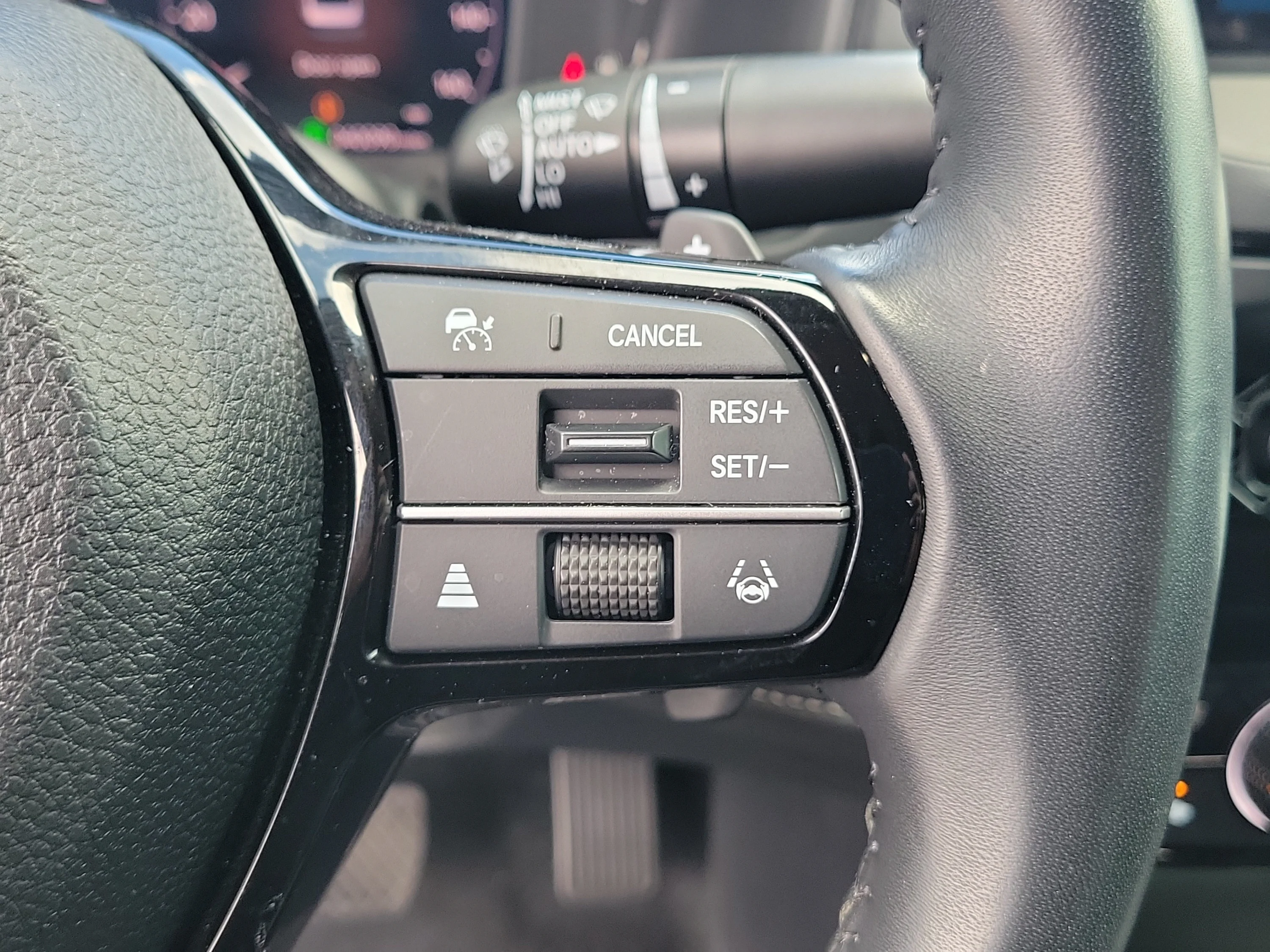 Used 2024 Canyon River Blue Metallic Honda Touring image 22