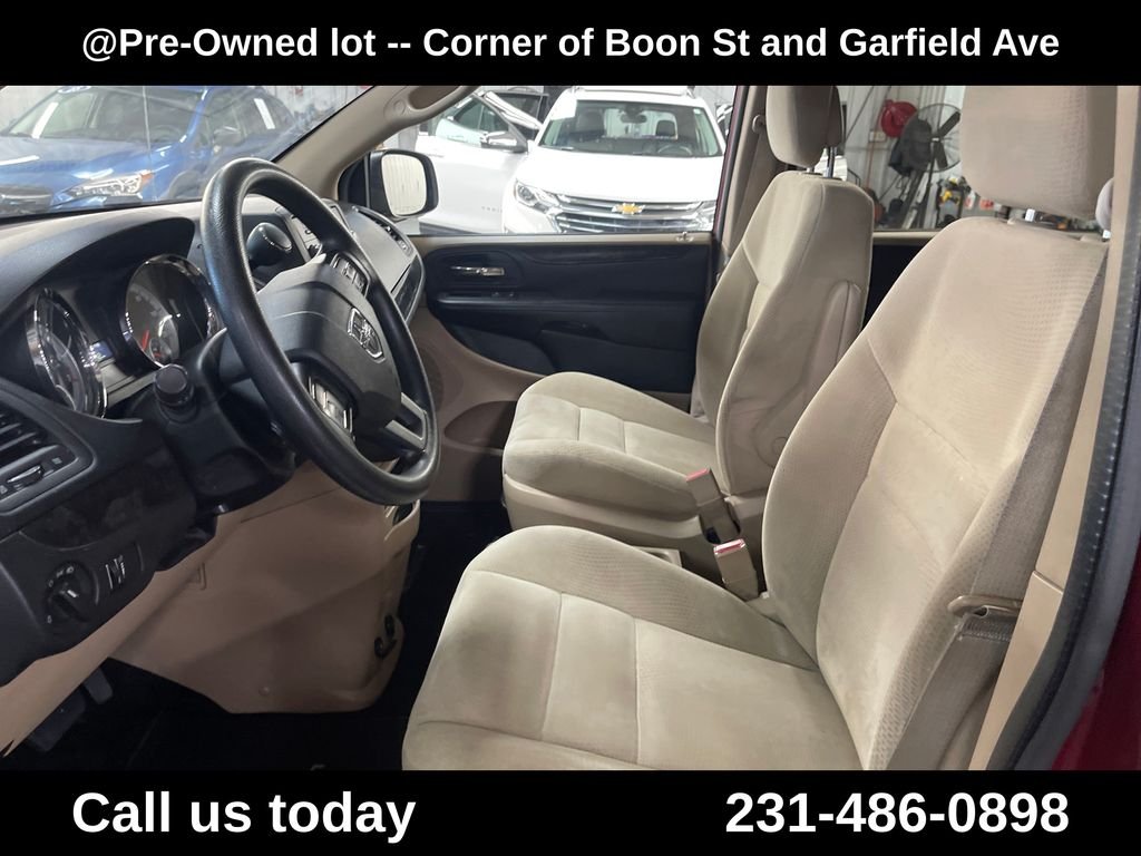 Used 2014 Red Dodge SE image 14