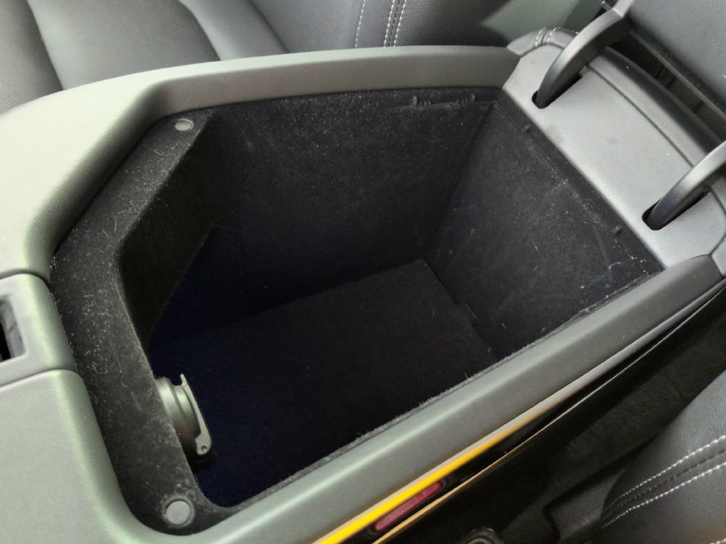 2025 GENESIS GV70 Standard - Photo 29