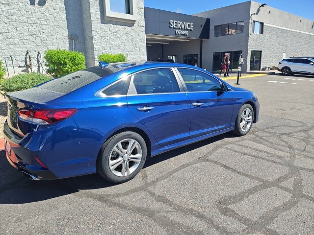 Used 2018 Lakeside Blue Hyundai SEL image 10