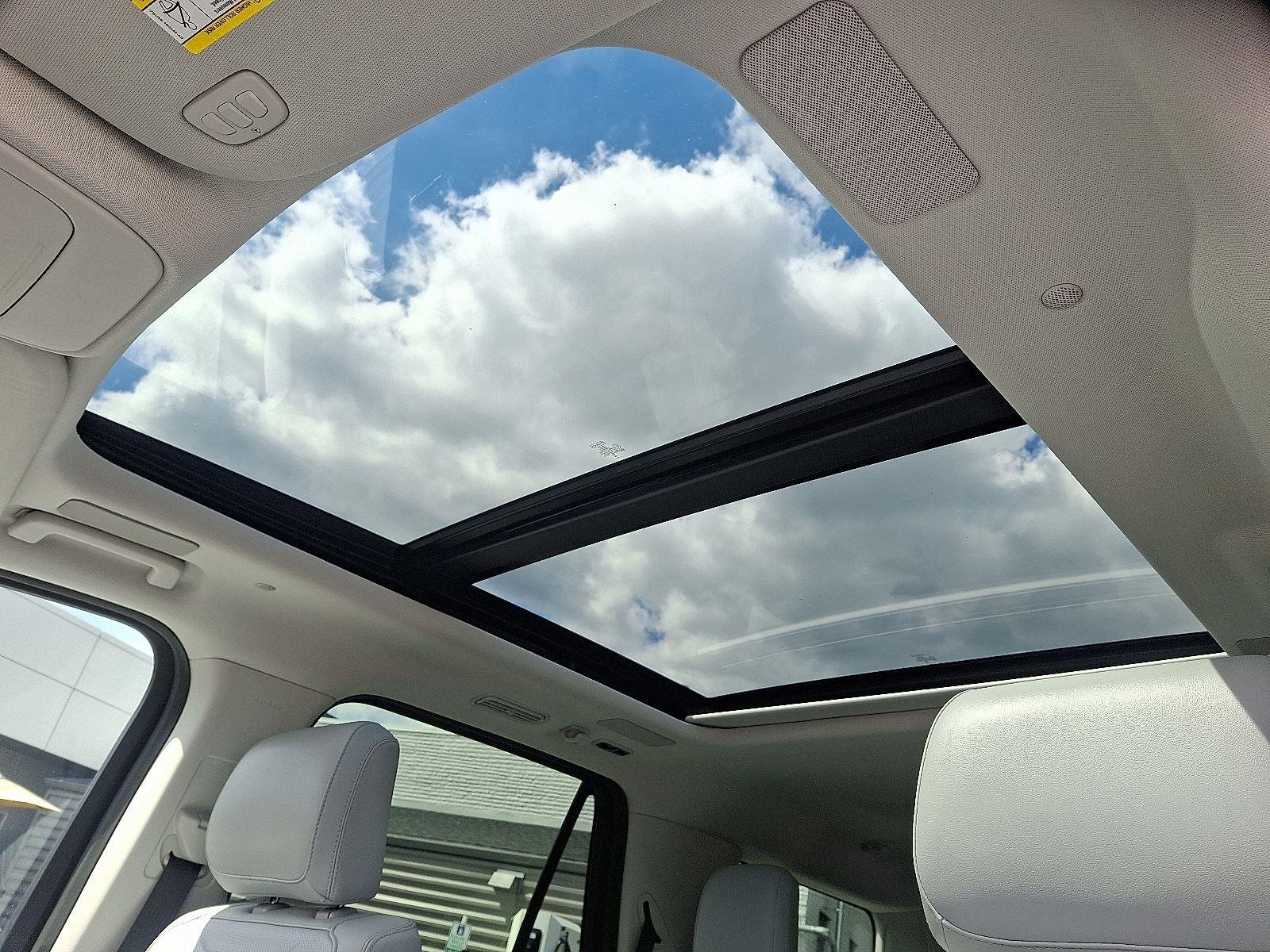 2025 Ford Expedition Platinum - Photo 11