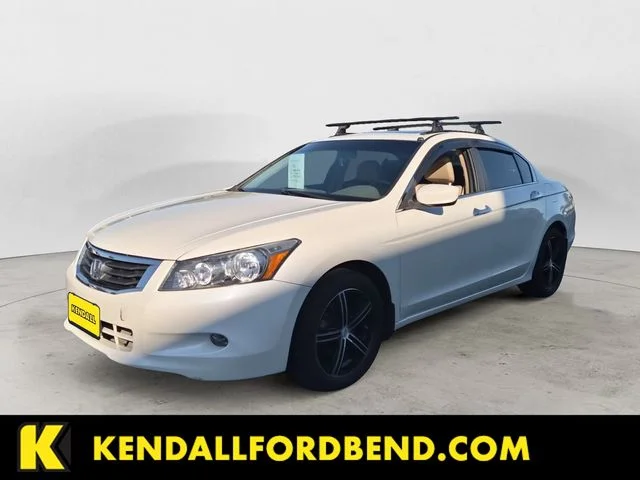 Used 2010  Honda EX-L image 1