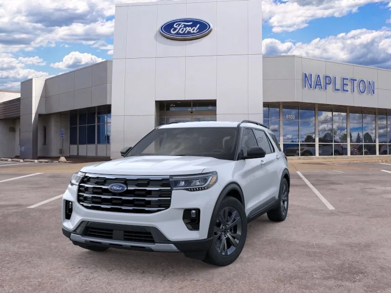 New 2026 Space White Metallic Ford Active image 39