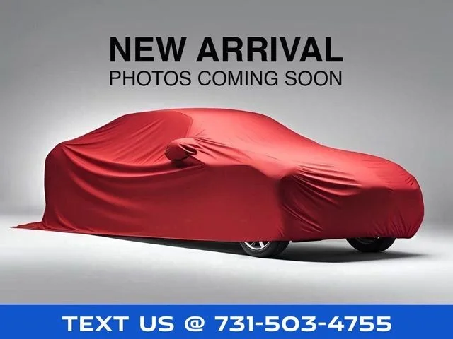 Used 2024 Silver GMC Denali image 32