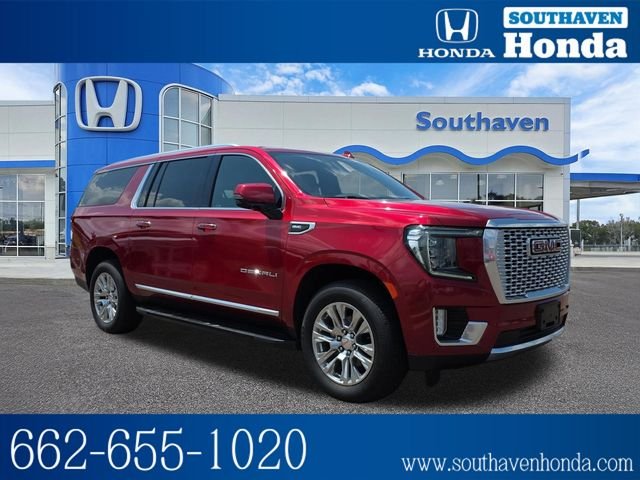 2022 GMC Yukon Denali AWD's photo