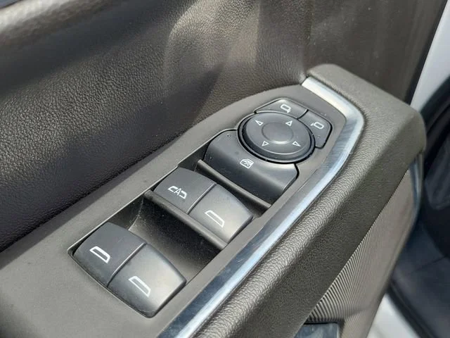 2025 Chevrolet Silverado 1500 LT - Photo 22