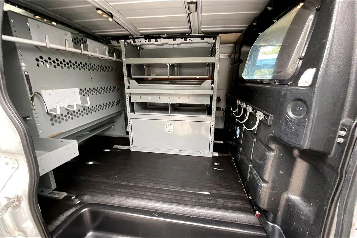Used 2018  Chevrolet Work Van image 14