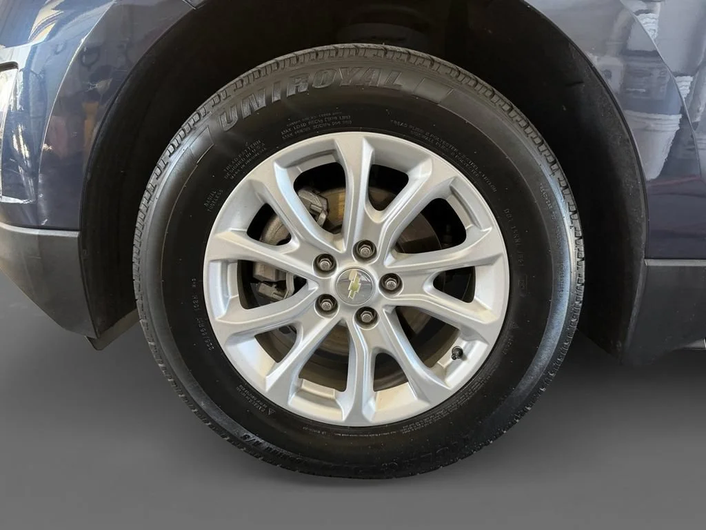 Used 2018 STORM BLUE METALLIC Chevrolet LS image 13