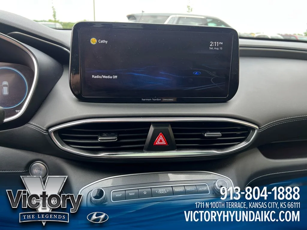 Used 2022 Red Hyundai Calligraphy image 18