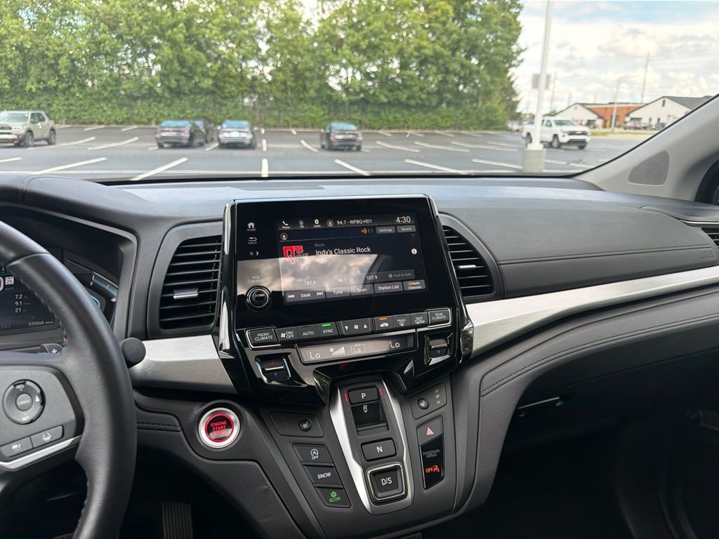 2024 Honda Odyssey EX-L - Photo 15