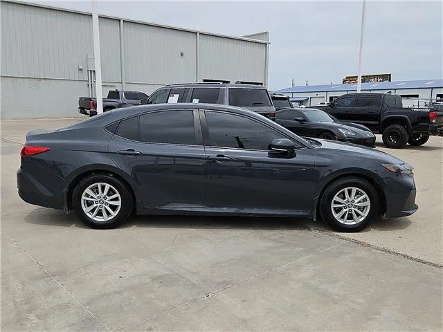 Used 2025 Underground Toyota LE image 5