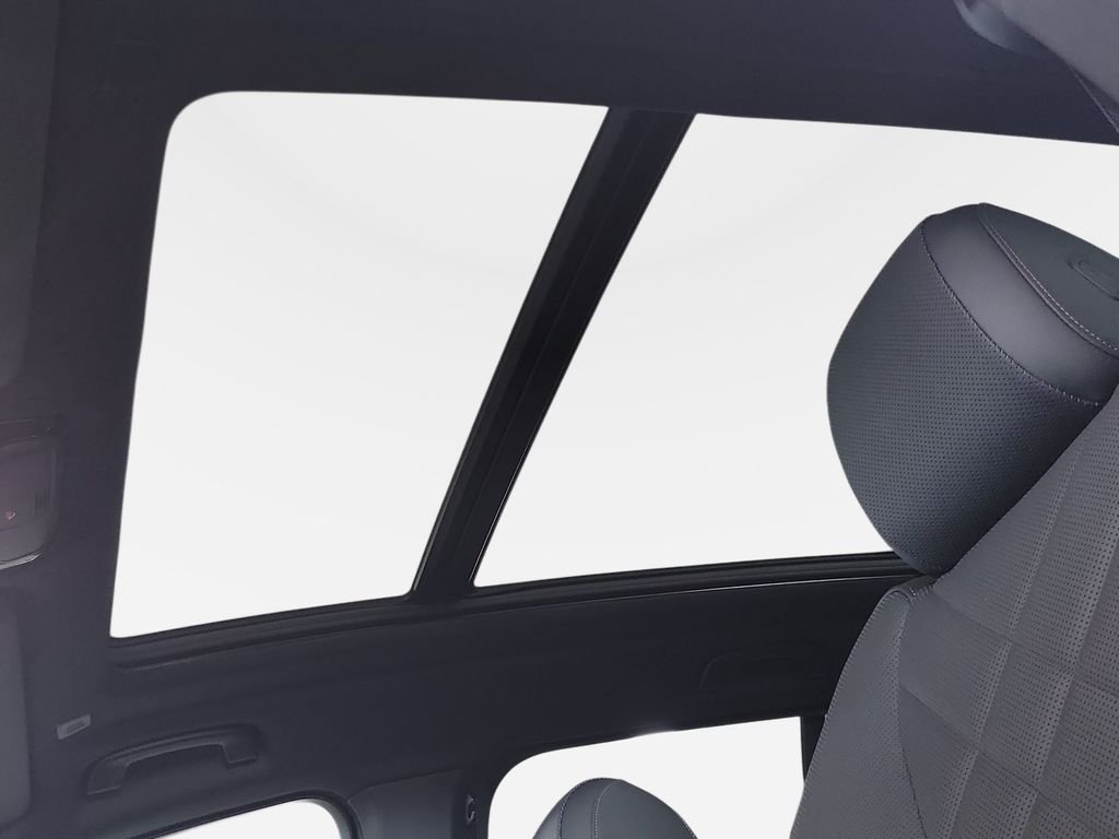 New 2026 Black Sapphire Metallic BMW xDrive40i image 16