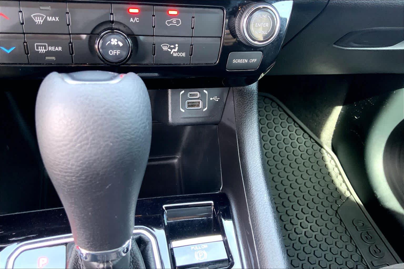 Used 2024 Baltic Gray Metallic Clearcoat Jeep Sport image 35