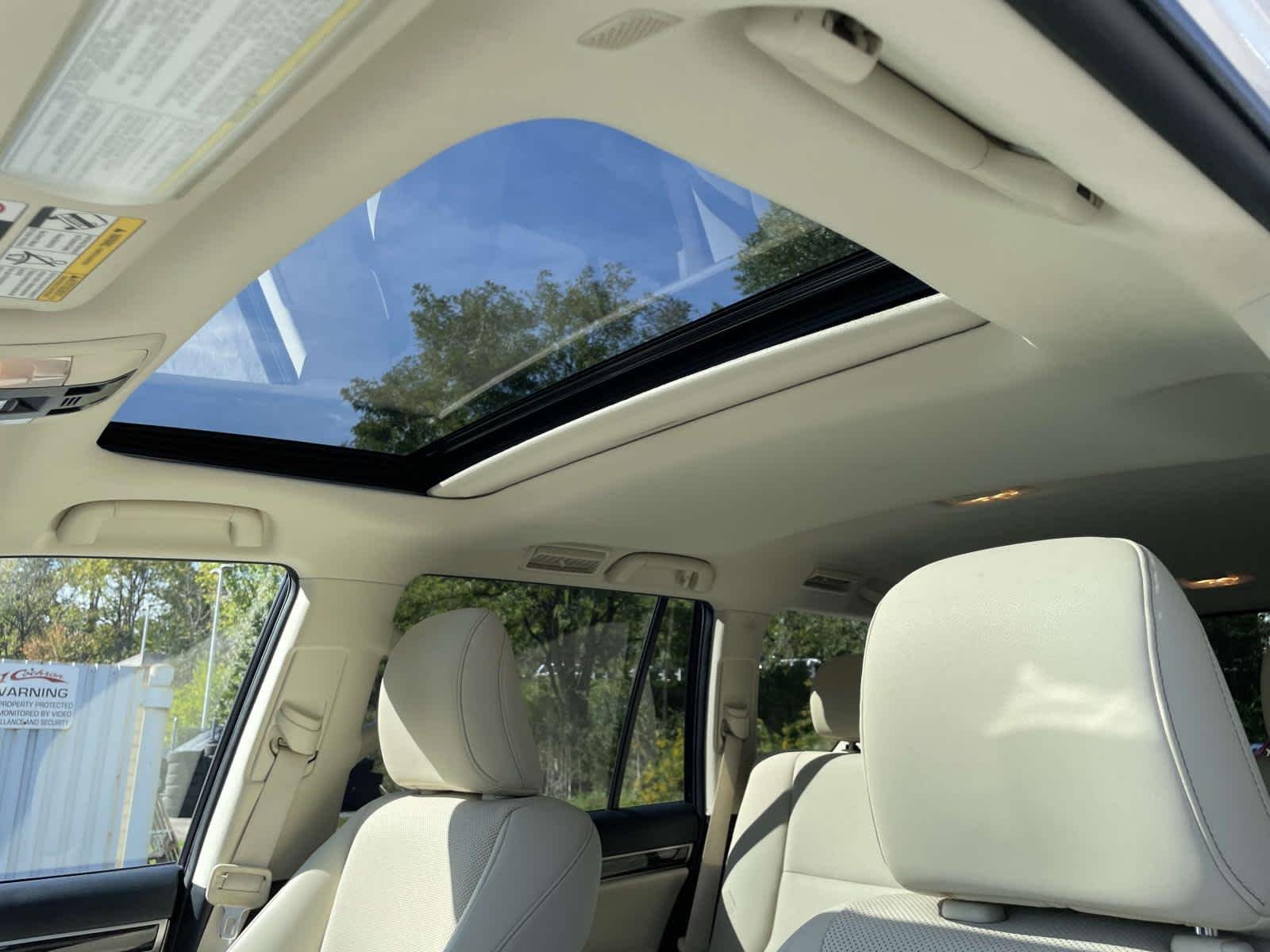 Used 2022 Whi/white Lexus GX 460 Premium image 6