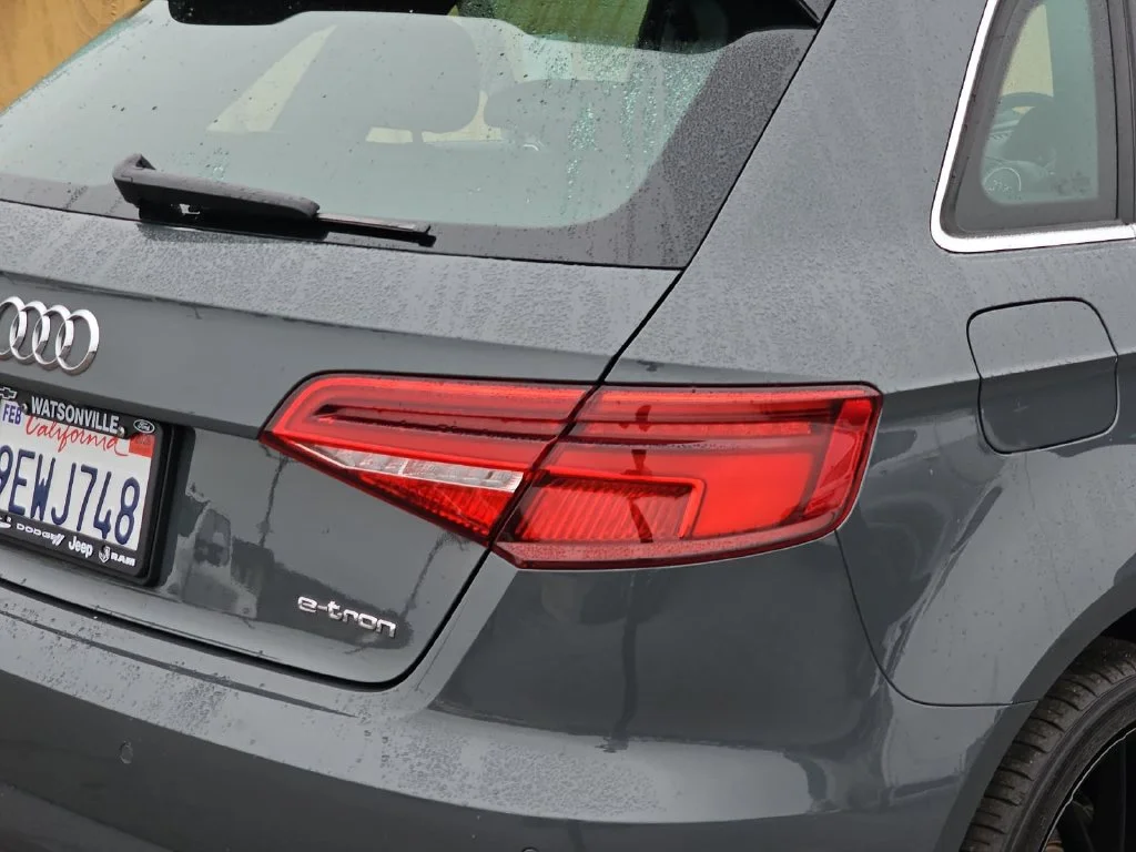Used 2017 Gray Audi 1.4T Premium image 39