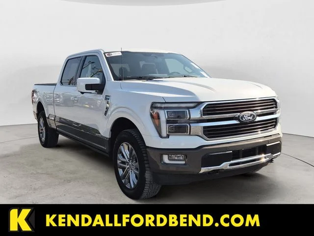 Certified Used 2025  Ford King Ranch image 3