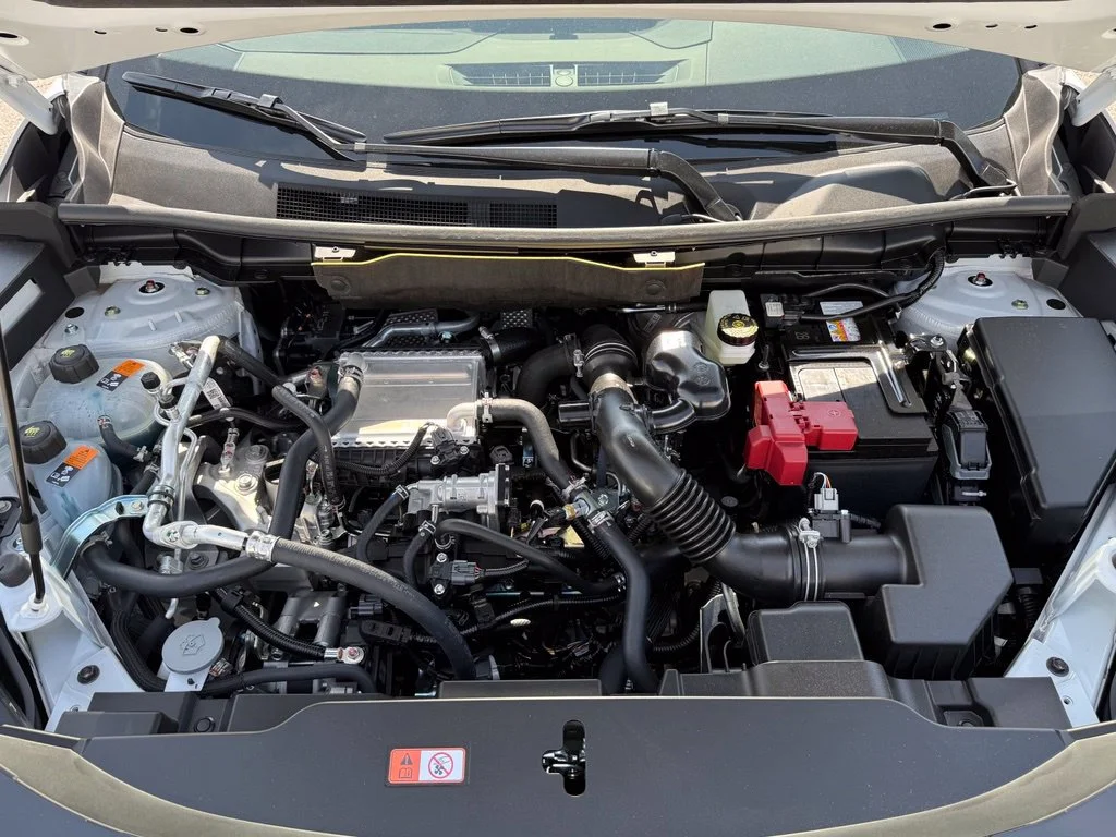 New 2026 White Mitsubishi LE 1.5T S-AWC image 26