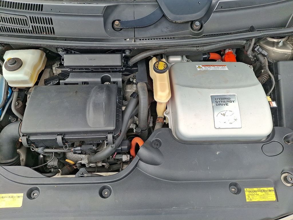 Used 2009 Beige Toyota  image 27
