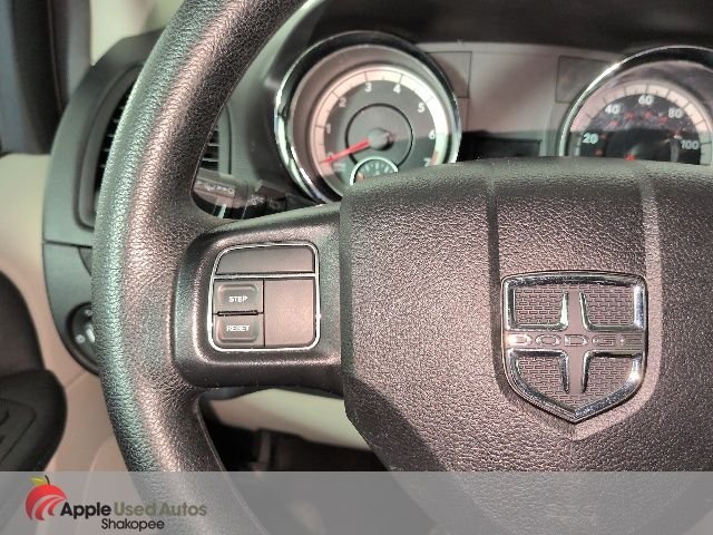 Used 2016 Beige Dodge SXT image 27