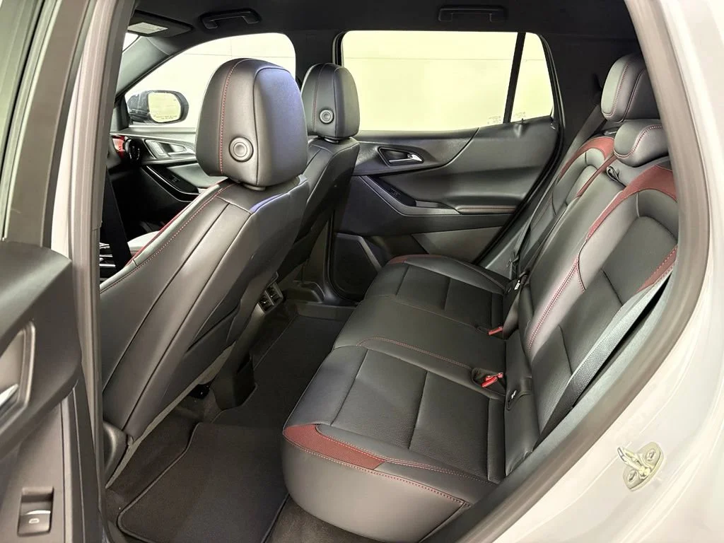 New 2027 Polar White Tricoat Chevrolet RS image 27