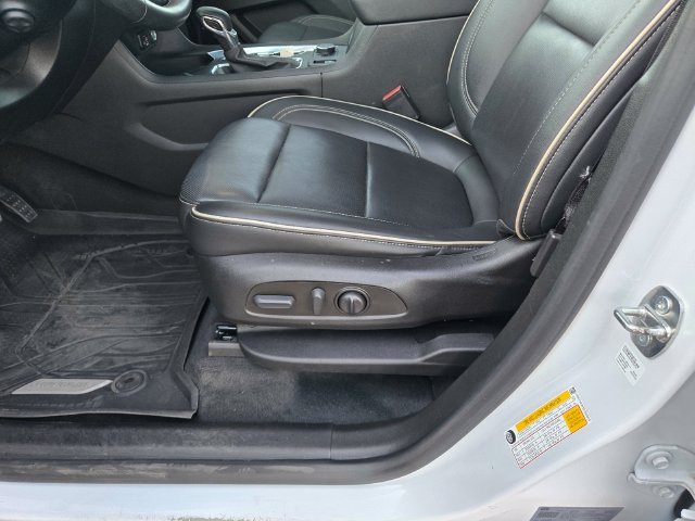Used 2023 Beige Chevrolet Premier image 16