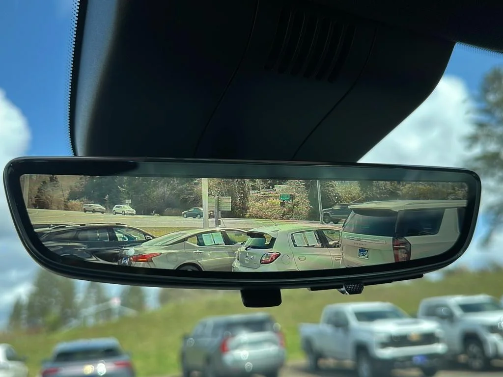 2025 GMC Sierra EV Denali - Photo 21