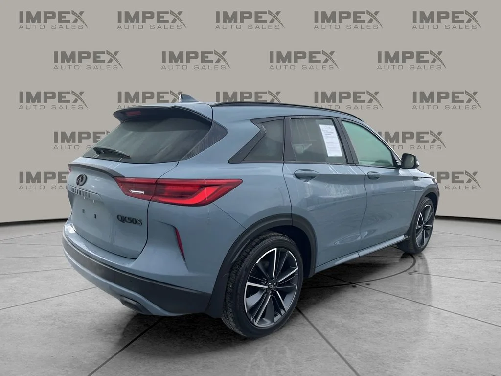 Used 2024 Gray INFINITI SPORT image 5
