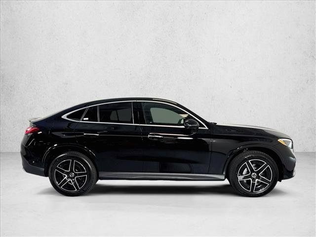 New 2027 Black Mercedes-Benz GLC 300 image 34