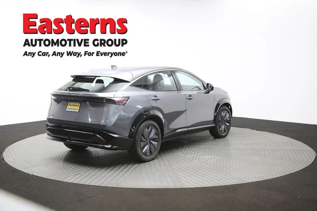Used 2023 Gray Nissan ENGAGE image 40
