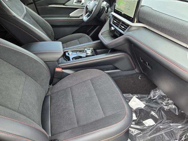 New 2026 Agate Black Metallic Ford ST image 30