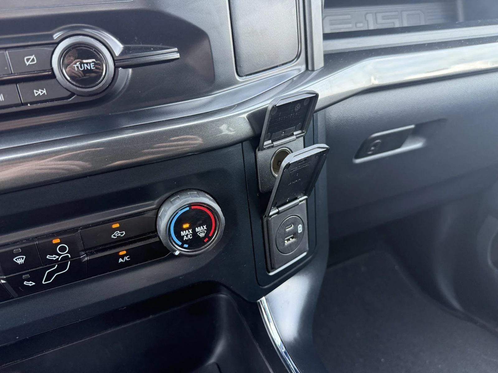 Certified Used 2023 Area 51 Ford XL image 21