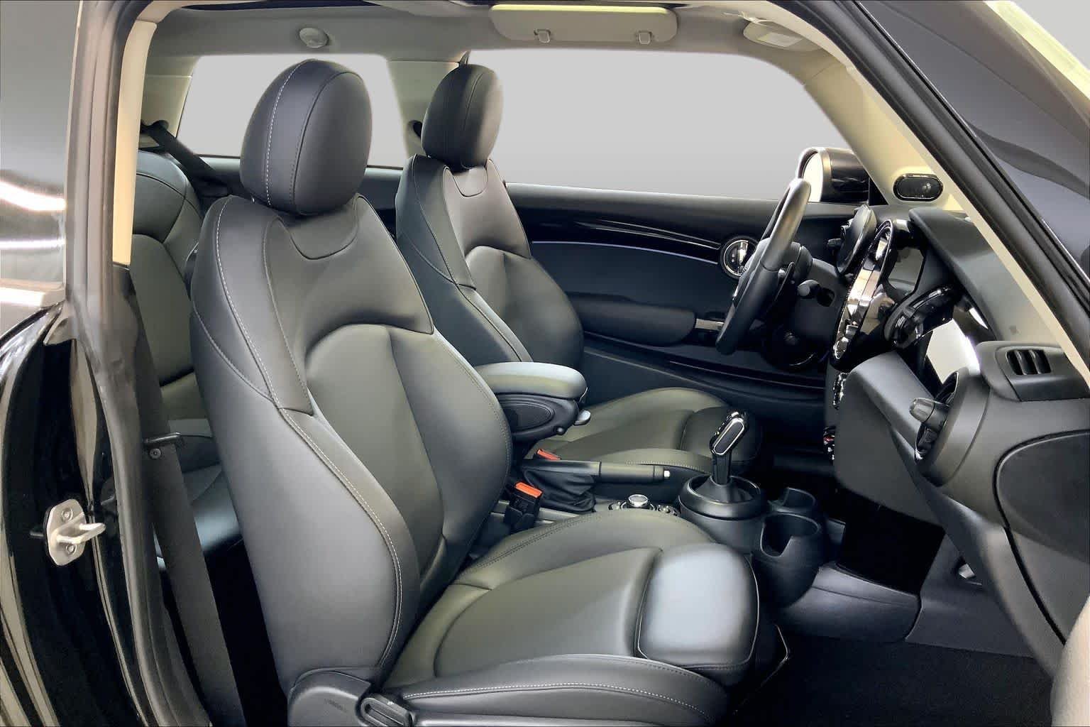Pre-Owned 2024 MINI Hardtop 2 Door Cooper S