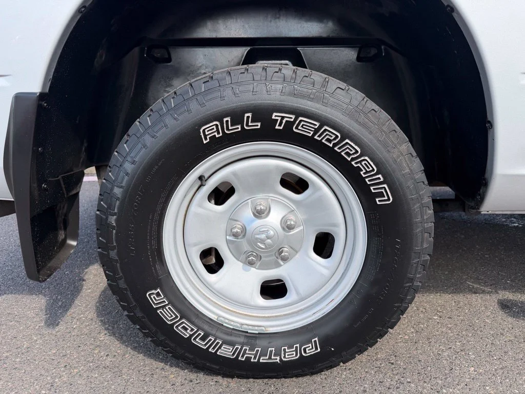 Used 2015 Silver Ram Tradesman image 9