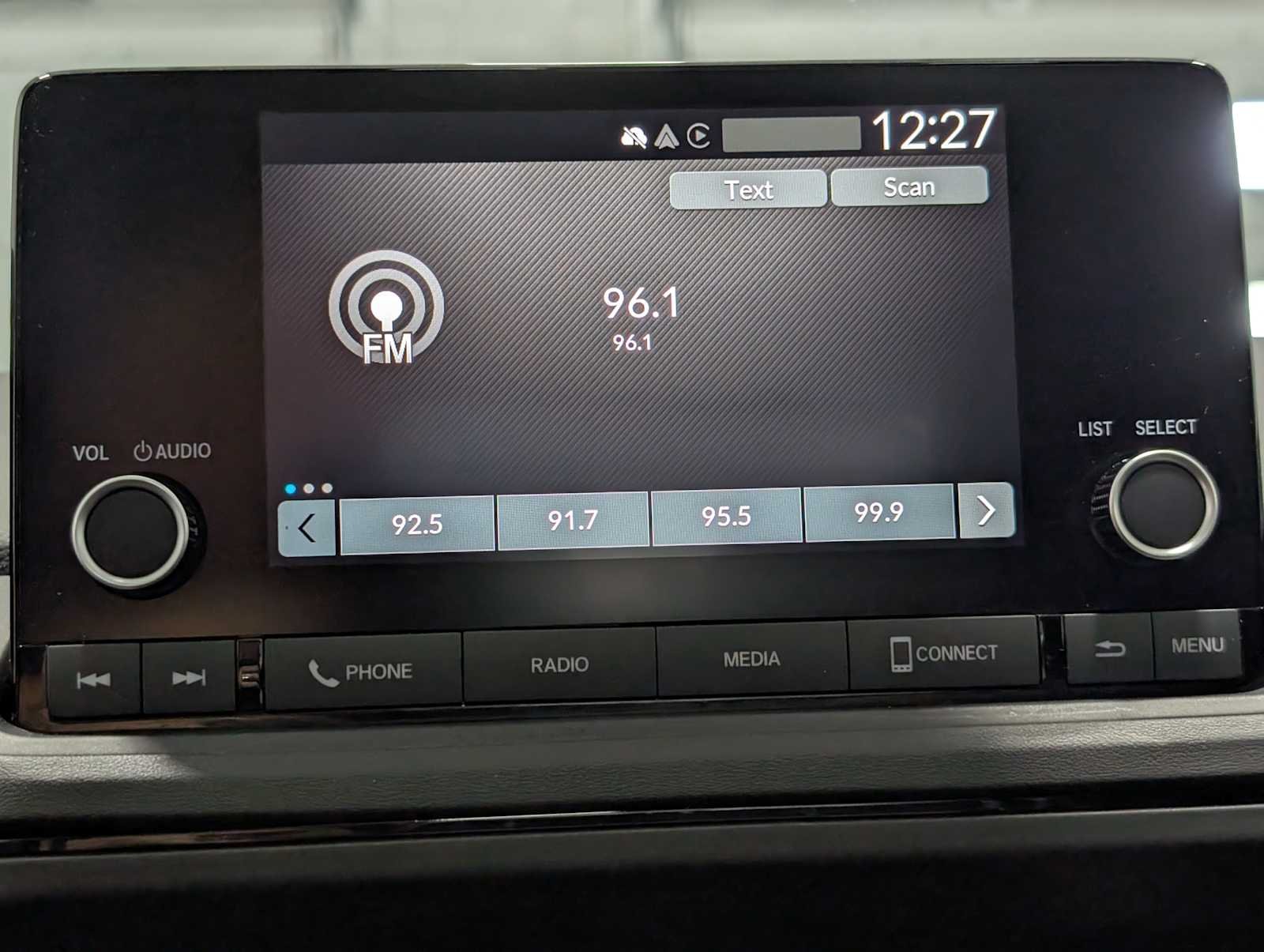 2023 Honda Accord EX - Photo 24