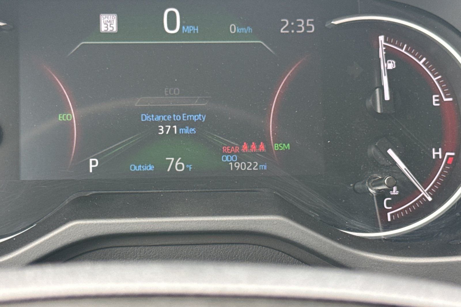 Used 2024 White Toyota XLE image 24