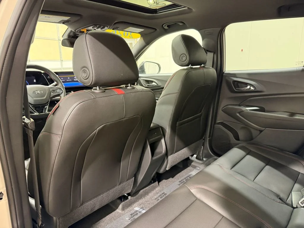 2026 Chevrolet Trax RS - Photo 32