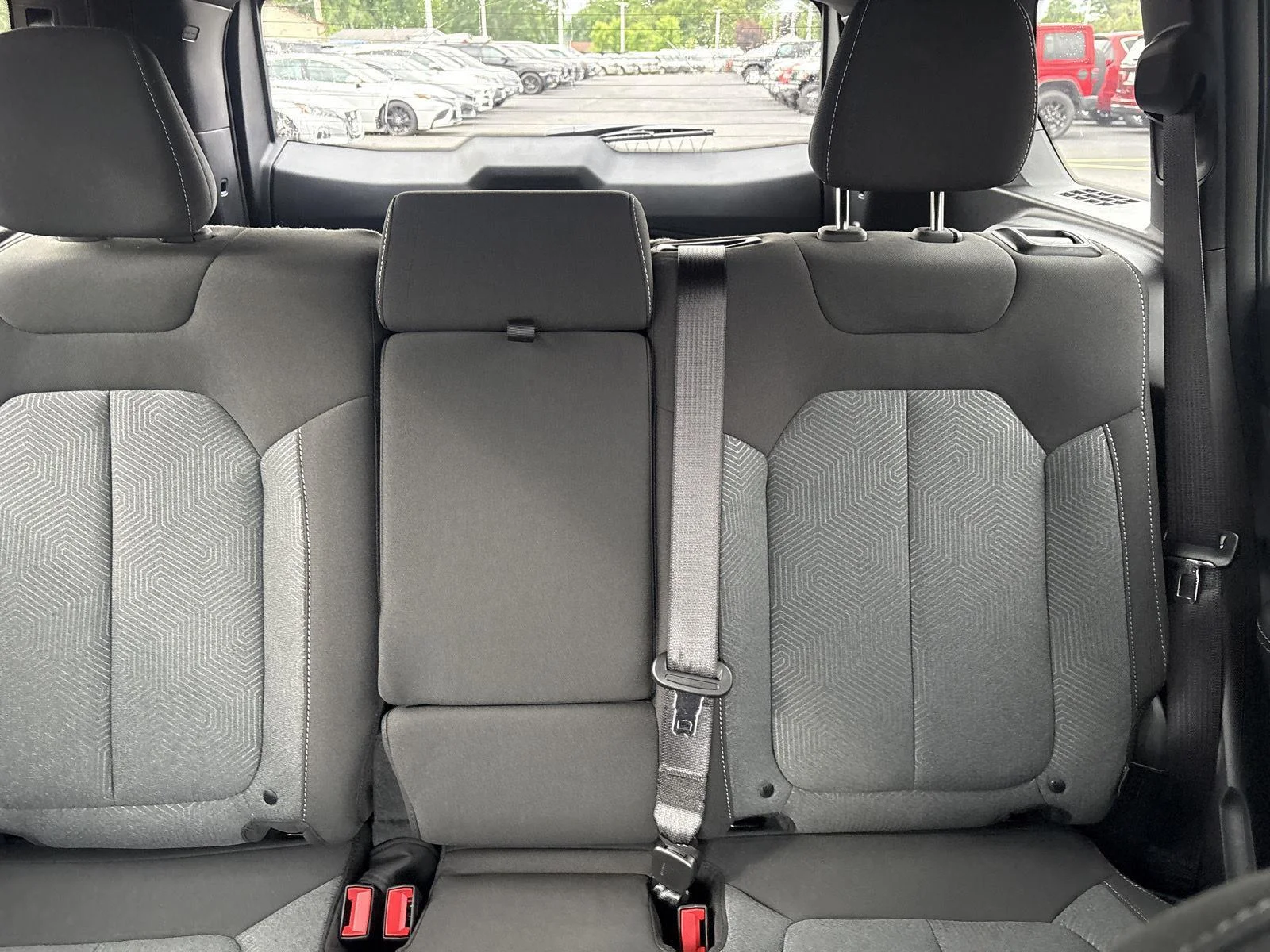 New 2026 Sting-Gray Clearcoat Jeep Laredo image 23