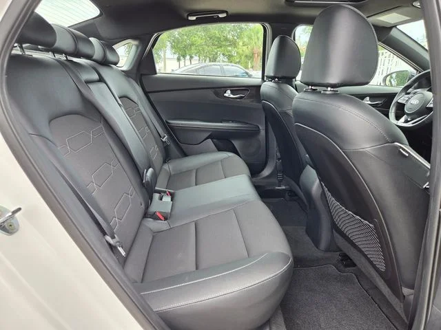 Certified Used 2021 White Kia GT-Line image 16