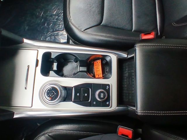 Used 2023 Silver Metallic Ford Limited image 21