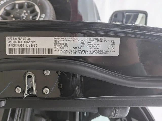 2026 RAM 2500 Laramie - Photo 28
