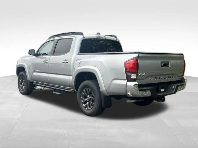 Used 2023 Silver Toyota SR5 image 3
