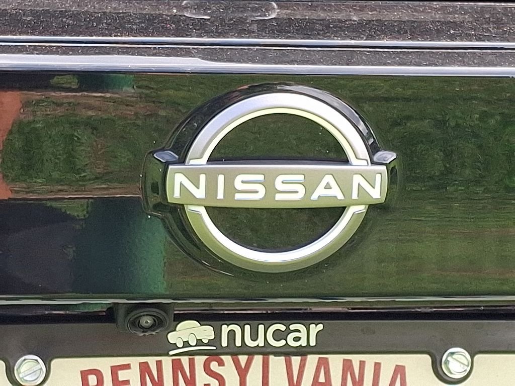 Used 2026 Black Nissan SR image 8