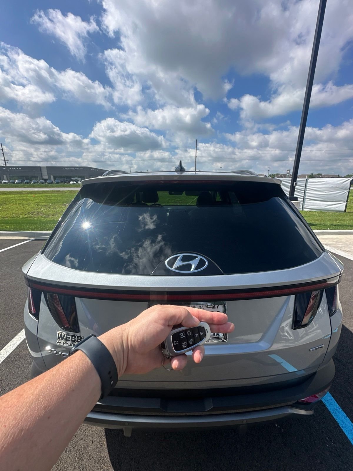 Used 2024 Silver Hyundai Limited image 4