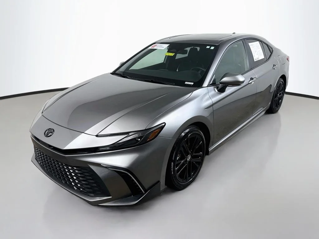 Used 2025 Heavy Metal Toyota SE image 3