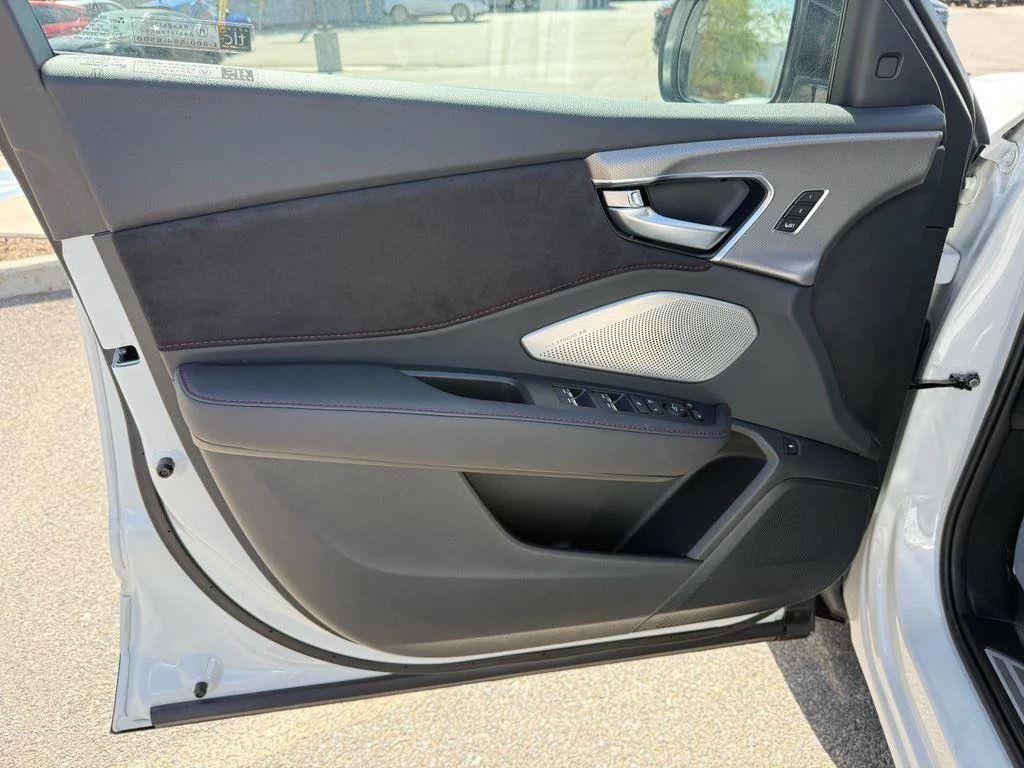 New 2026 Platinum White Pearl Acura SH-AWD w/Advance w/A-SPEC image 9