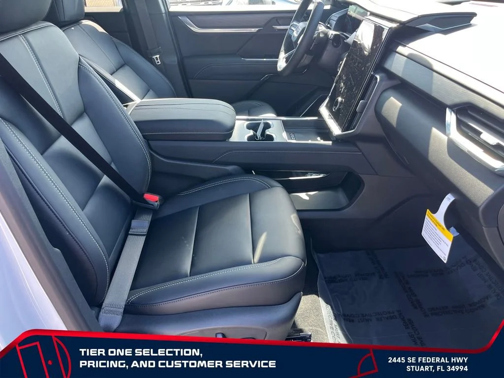 New 2026 Summit White GMC Elevation image 20
