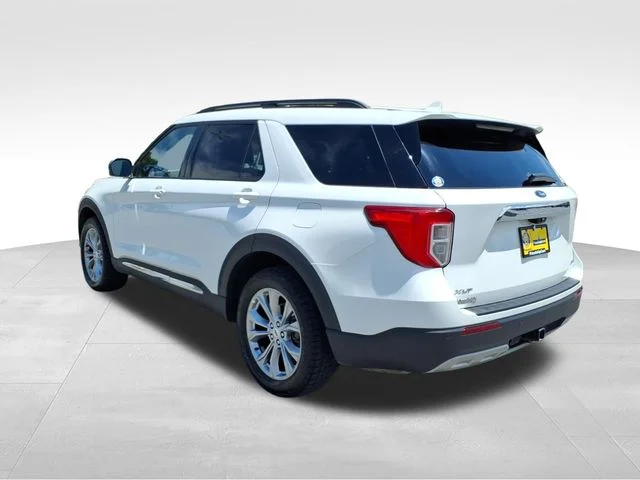 Used 2023 White Ford XLT image 8